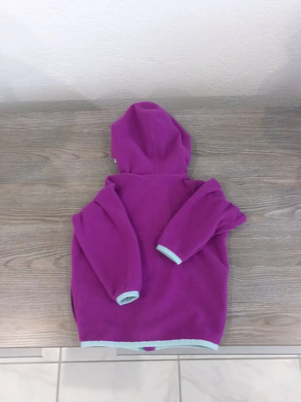 Patagonia Baby Girl 6 - 12 Months Hooded Fleece Jacket Purple w/ Blue Trim